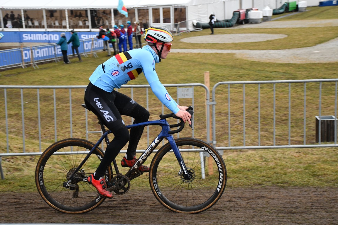 Cyclo35
