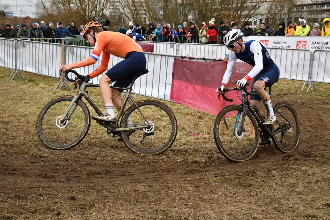 Cyclo85