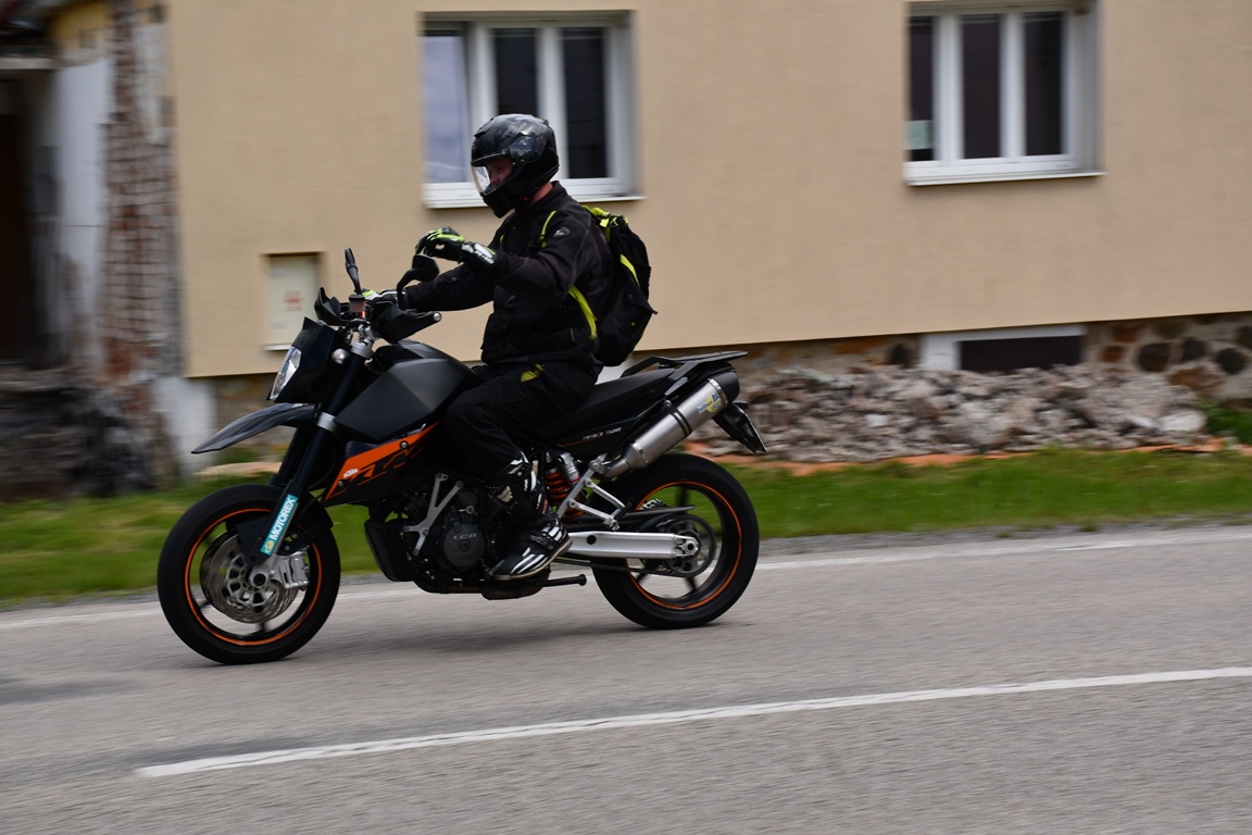 Moto37