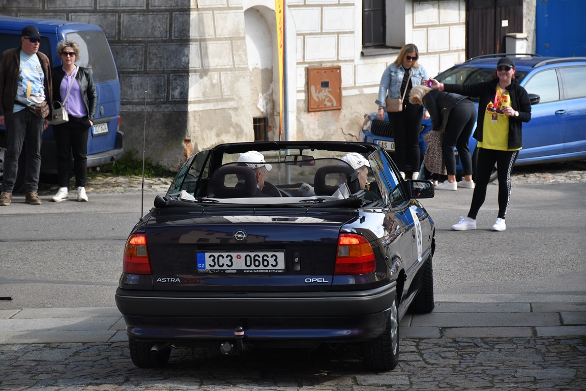 Veteráni76