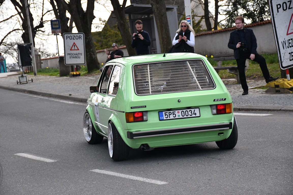 Veteráni128